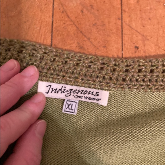 Unique women’s sweater Indigenous One Weave - Picture 3 of 4